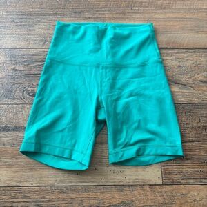 Lululemon Wunder Train High-Rise Short 6"' Kelly Green size 4
